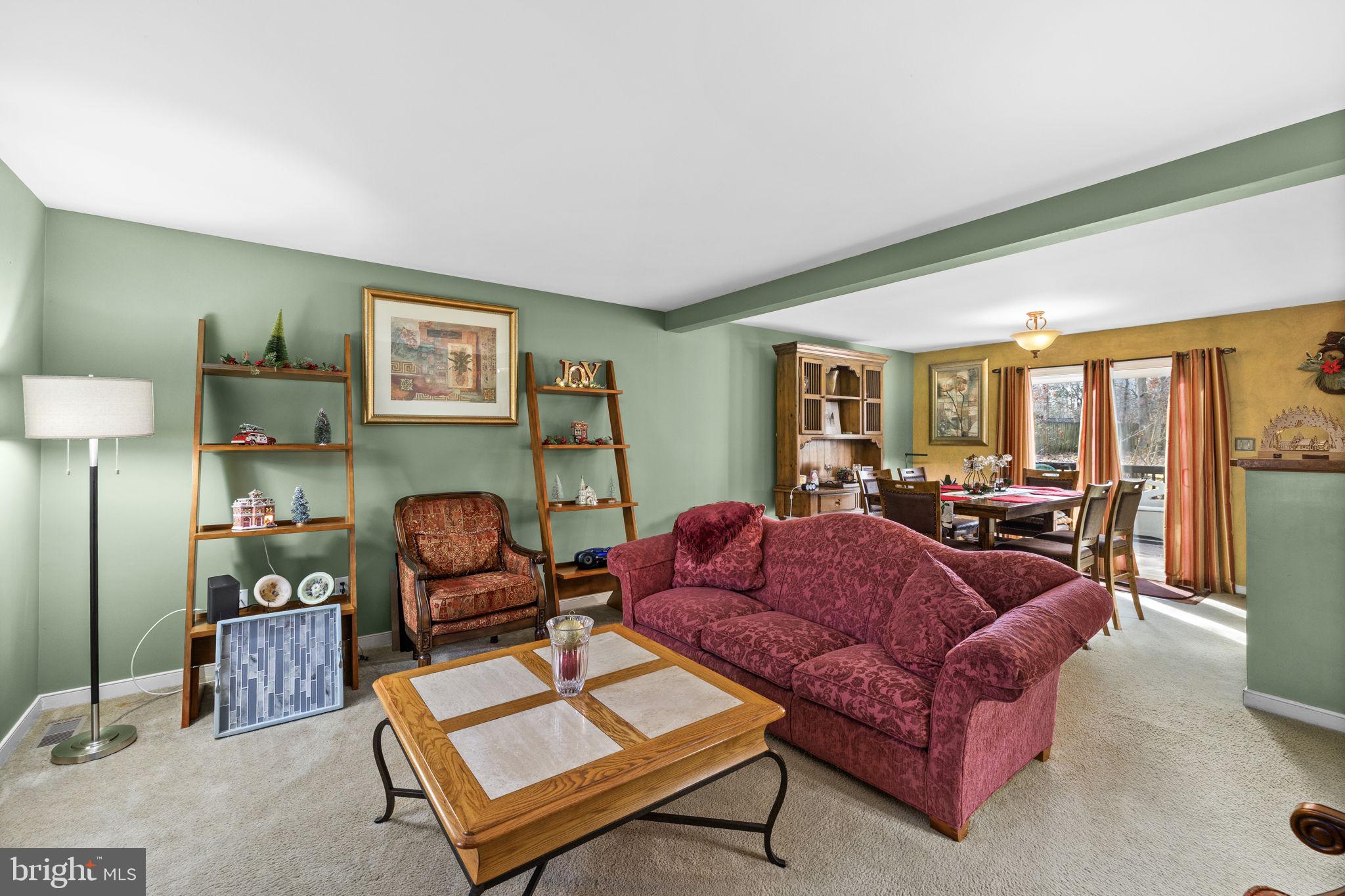 227 Cedar Ridge Drive Ruther Glen, VA 22546 - Photo 5 of 44 a living room with furniture
