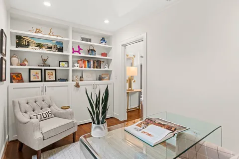 a view of a entryway of the house