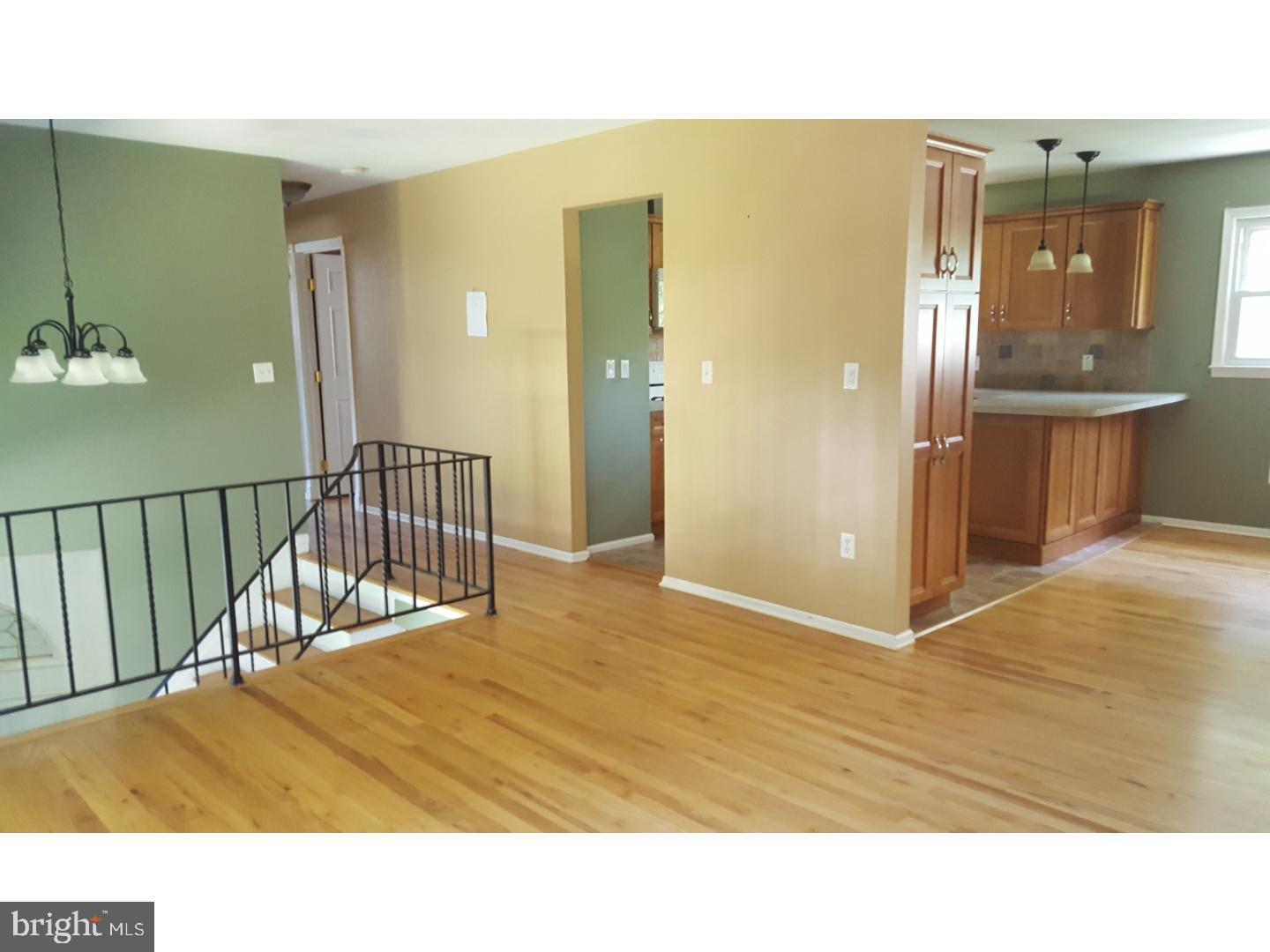 58 Elmont Road Trenton, NJ 08610 - Photo 7 of 20