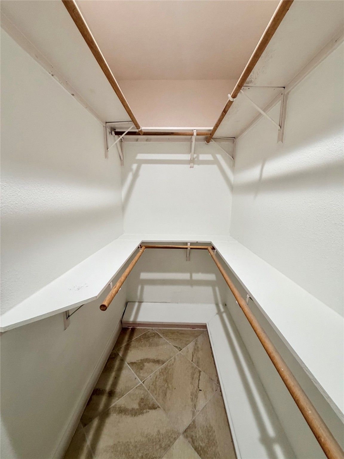 1530 Dearing Street Port Neches, TX 77651 - Photo 16 of 28 a view of entryway