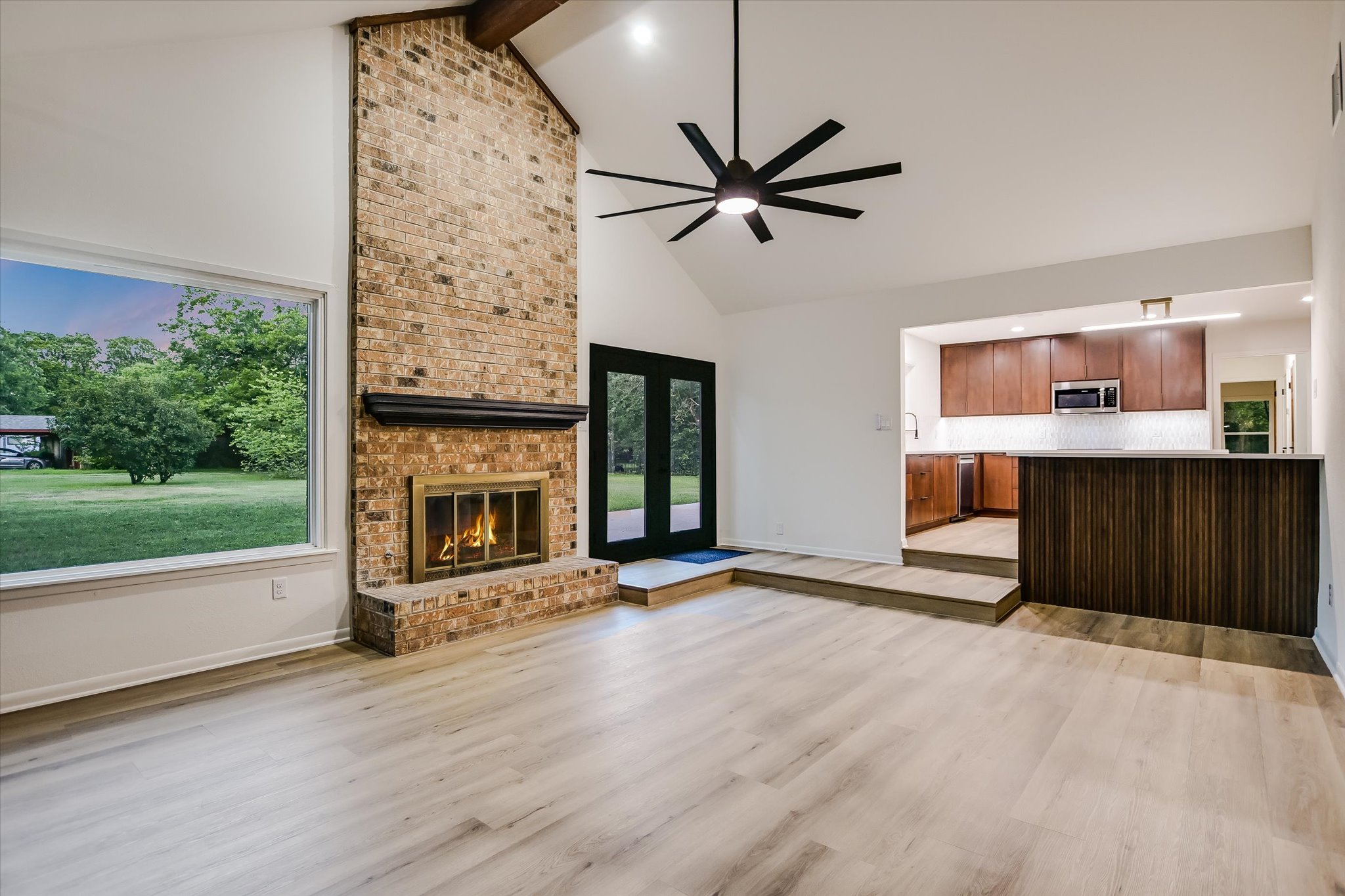 503 Elm Street Bastrop, TX 78602 - Photo 3 of 27 Great Room