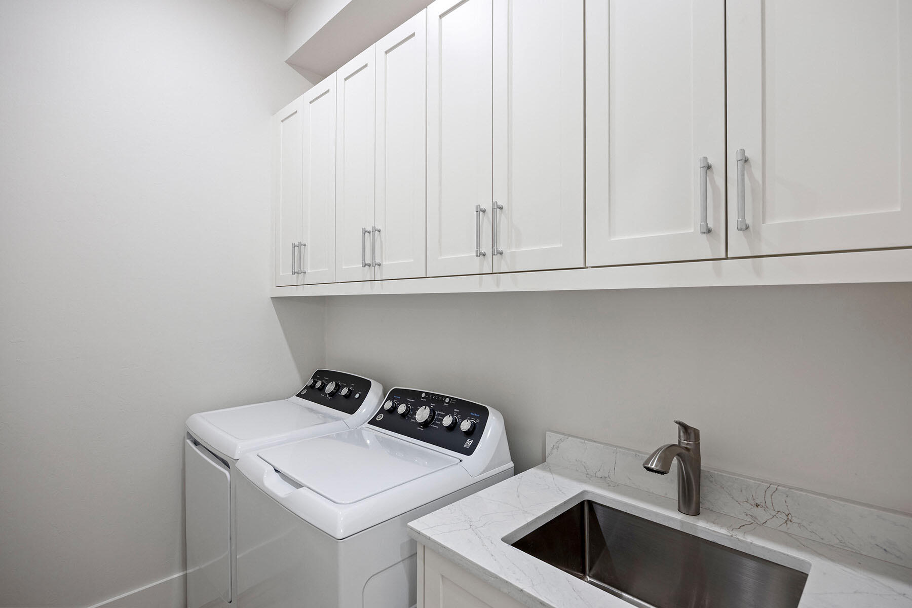 101 Beachcomber Street Marco Island, FL 34145 - Photo 33 of 42 225056247pp