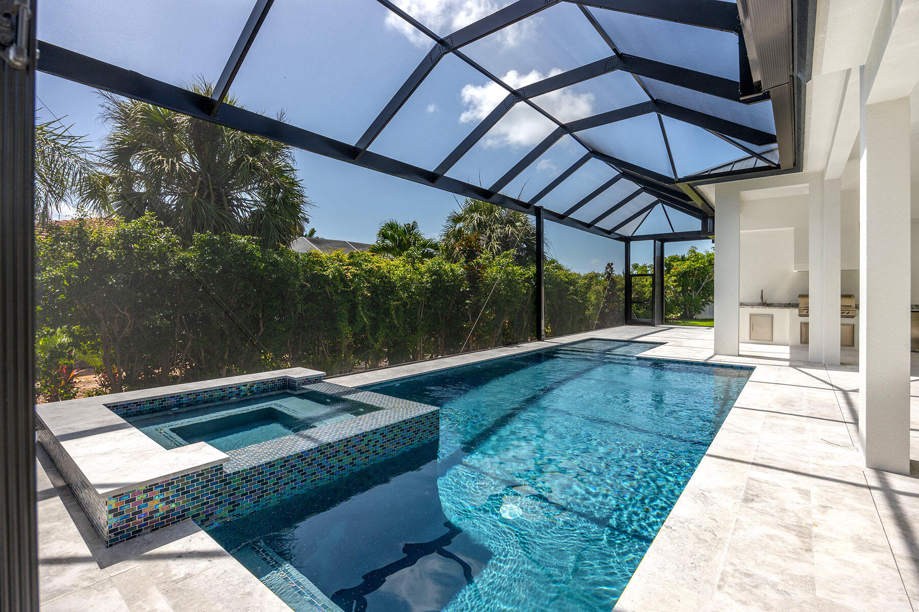 101 Beachcomber Street Marco Island, FL 34145 - Photo 38 of 42 225056247s