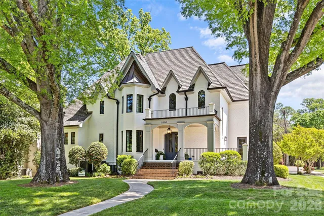 $4,250,000 | 2200 Hastings Drive, Charlotte, NC 28207