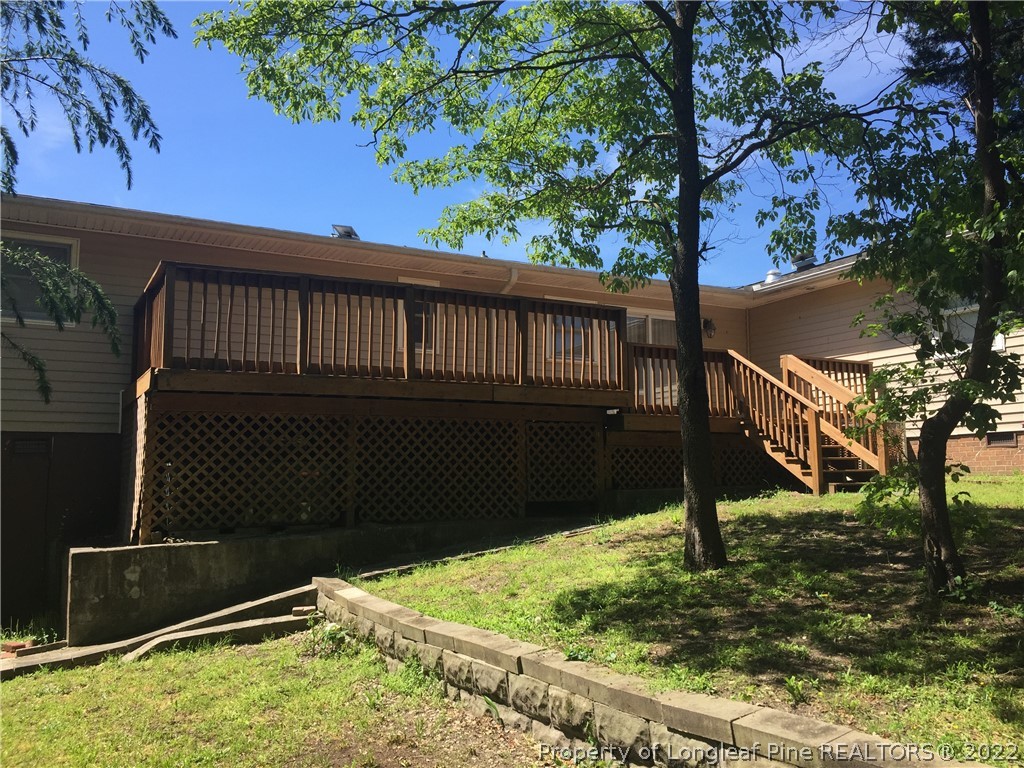 1813 Ashton Road Fayetteville, NC 28304 - Photo 2 of 25 a view of a backyard