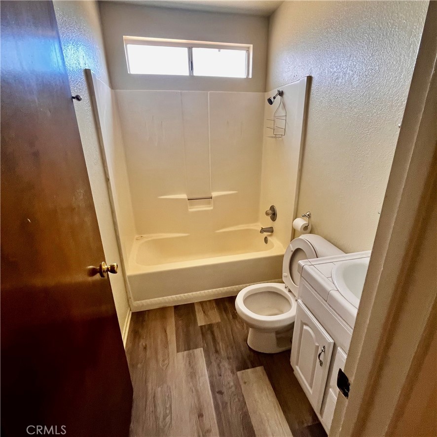 15590 Erie Road Apple Valley, CA 92307 - Photo 16 of 19