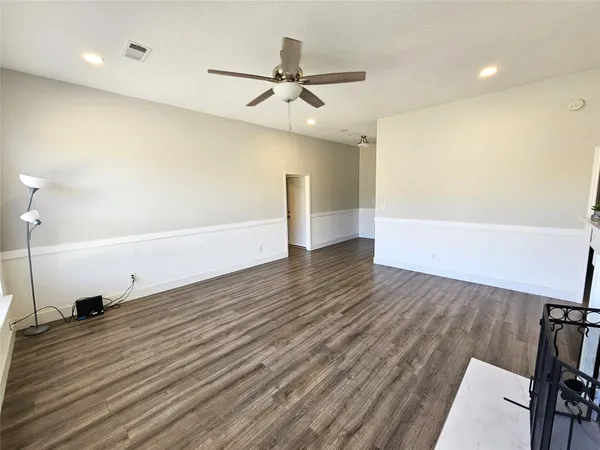 $2,500 | 19734 Glenfinch Lane, Spring, TX 77379