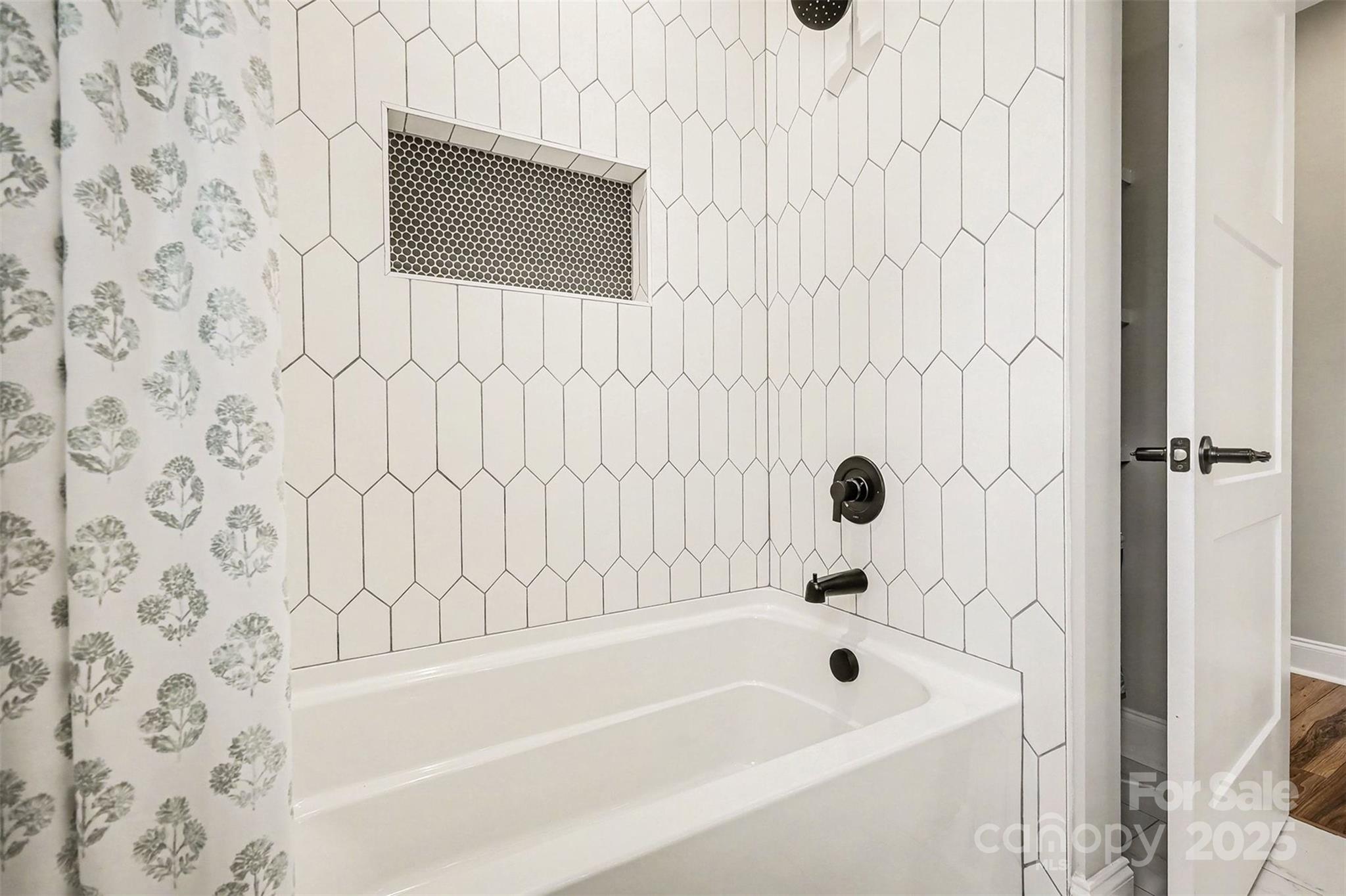 5304 West Liberty Hill Road York, SC 29745 - Photo 26 of 41 a bathroom with a bathtub