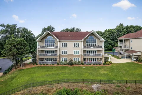 $774,900 | 7100 Dale Ridge Road, Unit H5, Lancaster, TN 38569