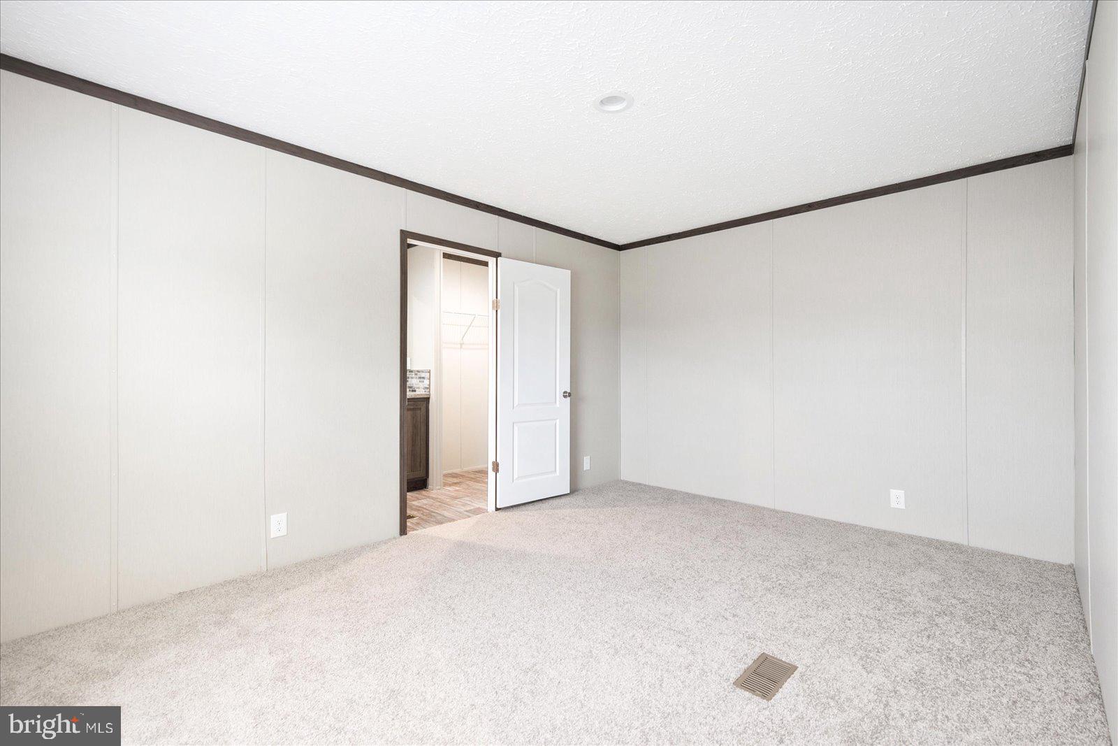 10323 Henry Road, Unit 23 Berlin, MD 21811 - Photo 13 of 40 Gallery Image 13
