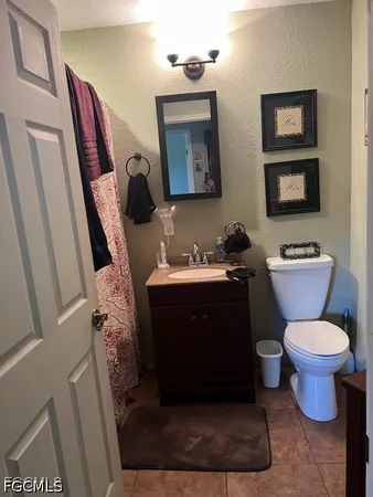 $635,000 | 826 B Road, LaBelle, FL 33935