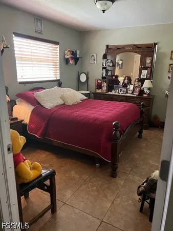$635,000 | 826 B Road, LaBelle, FL 33935