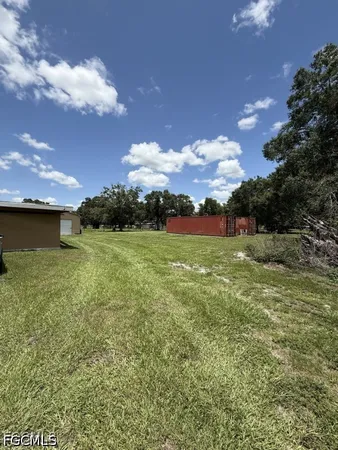 $635,000 | 826 B Road, LaBelle, FL 33935