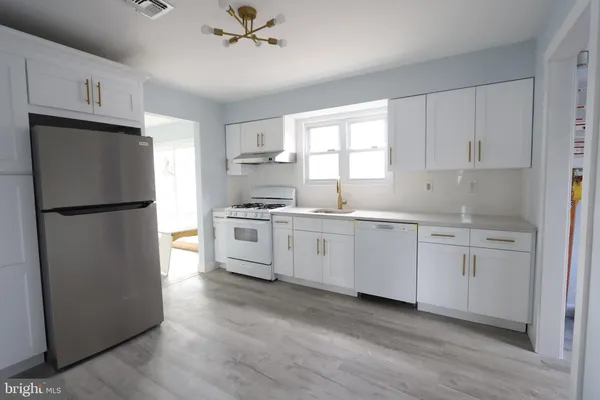 $2,800 | 21 Aster Street, Browns Mills, NJ 08015