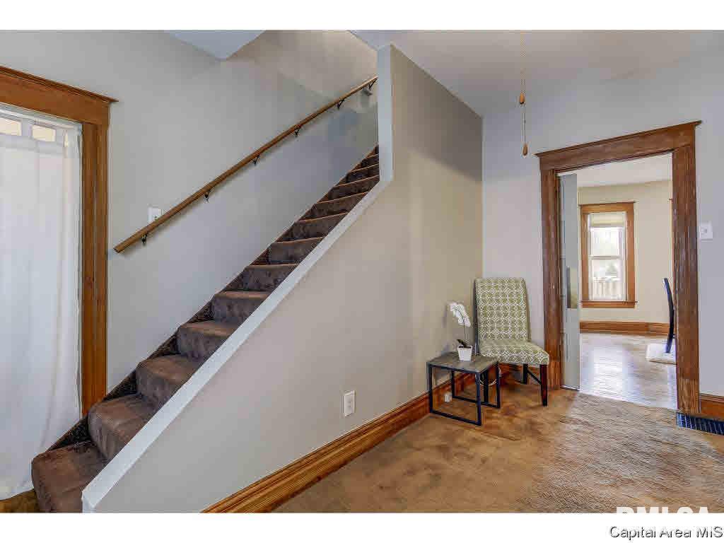 1608 South College Street Springfield, IL 62704 - Photo 16 of 36 Gallery Image 16