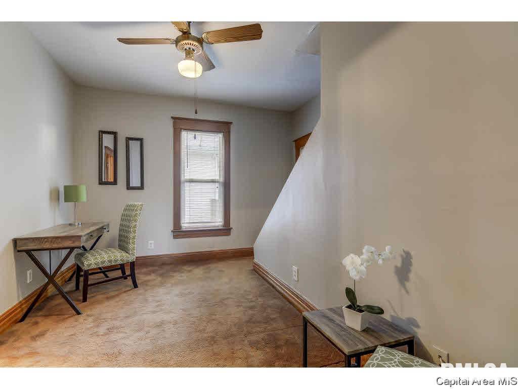 1608 South College Street Springfield, IL 62704 - Photo 17 of 36 Gallery Image 17