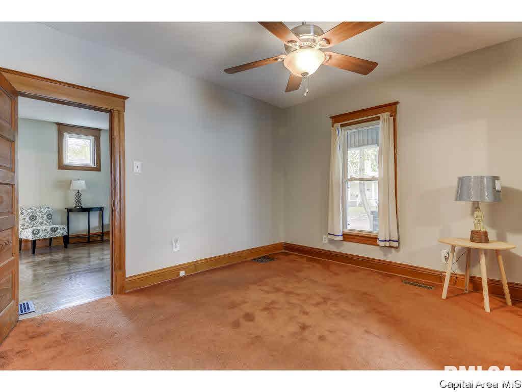 1608 South College Street Springfield, IL 62704 - Photo 21 of 36 Gallery Image 21