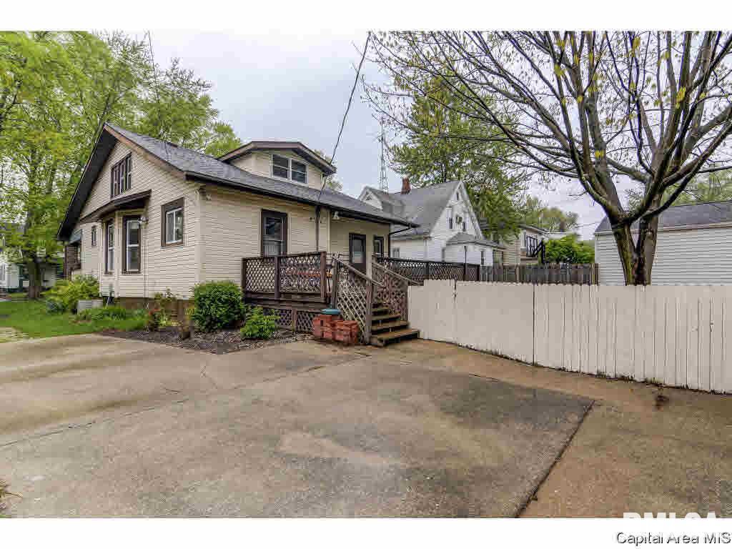 1608 South College Street Springfield, IL 62704 - Photo 33 of 36 Gallery Image 33