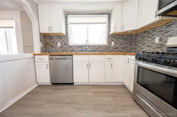 $215,000 | 315 East Park Drive, Tonawanda, NY 14150