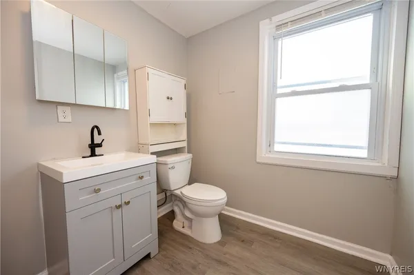 $215,000 | 315 East Park Drive, Tonawanda, NY 14150