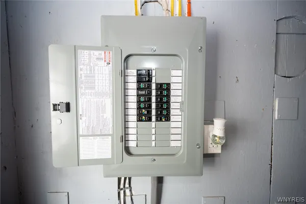 $215,000 | 315 East Park Drive, Tonawanda, NY 14150