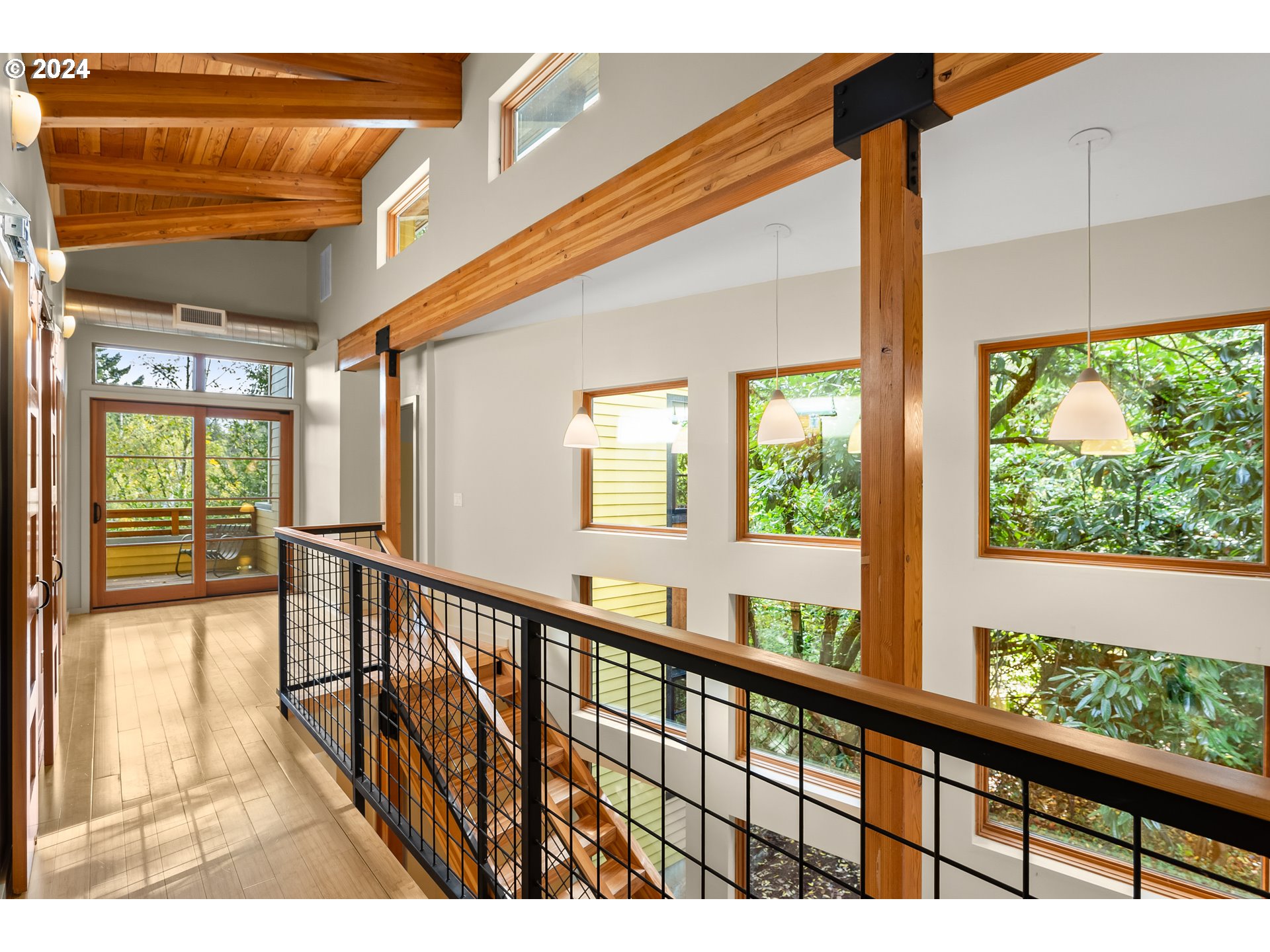 1442 Southwest Taylors Ferry Road Portland, OR 97219 - Photo 18 of 43 Gallery Image 18