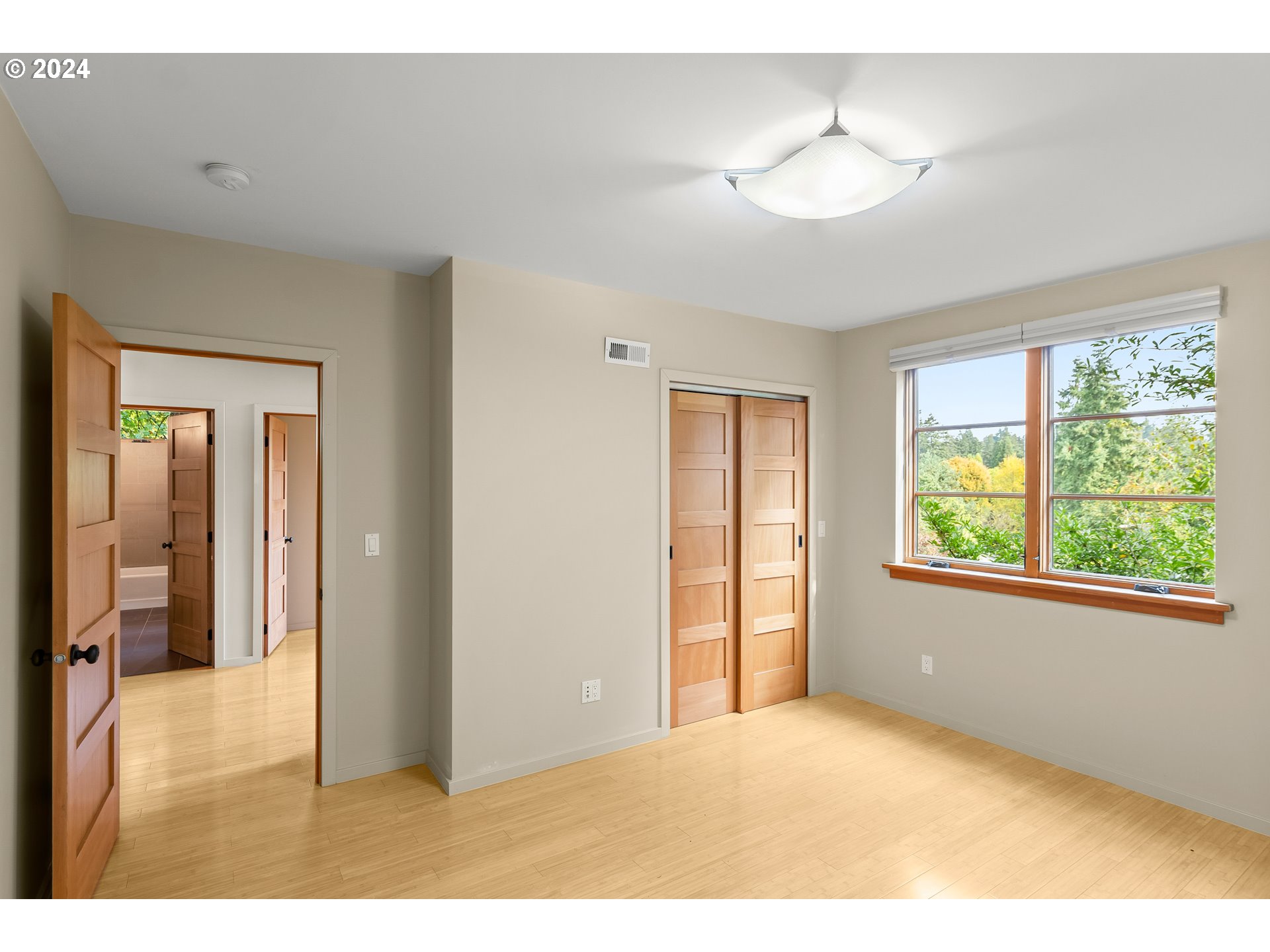 1442 Southwest Taylors Ferry Road Portland, OR 97219 - Photo 26 of 43 Gallery Image 26
