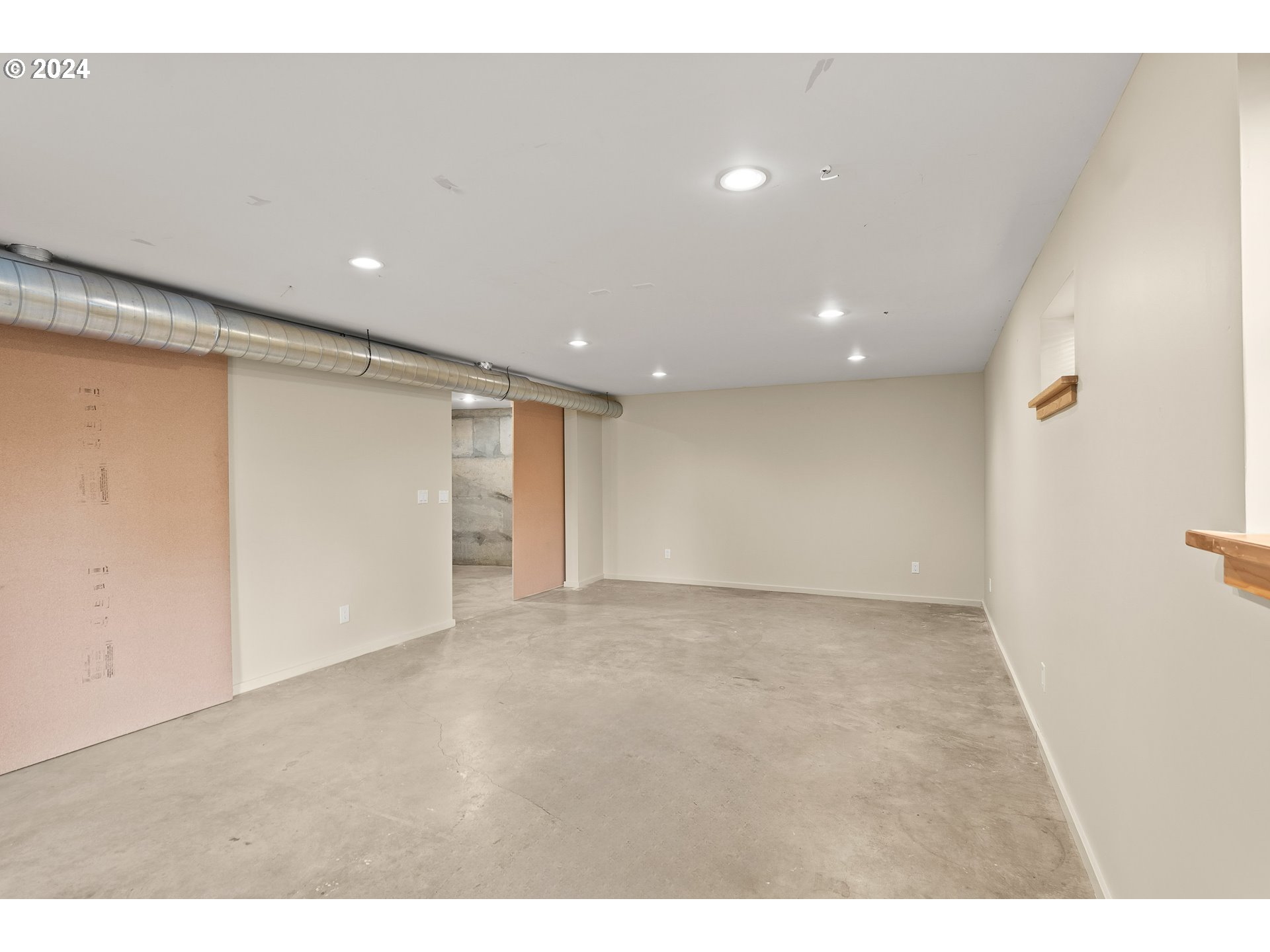 1442 Southwest Taylors Ferry Road Portland, OR 97219 - Photo 32 of 43 Gallery Image 32