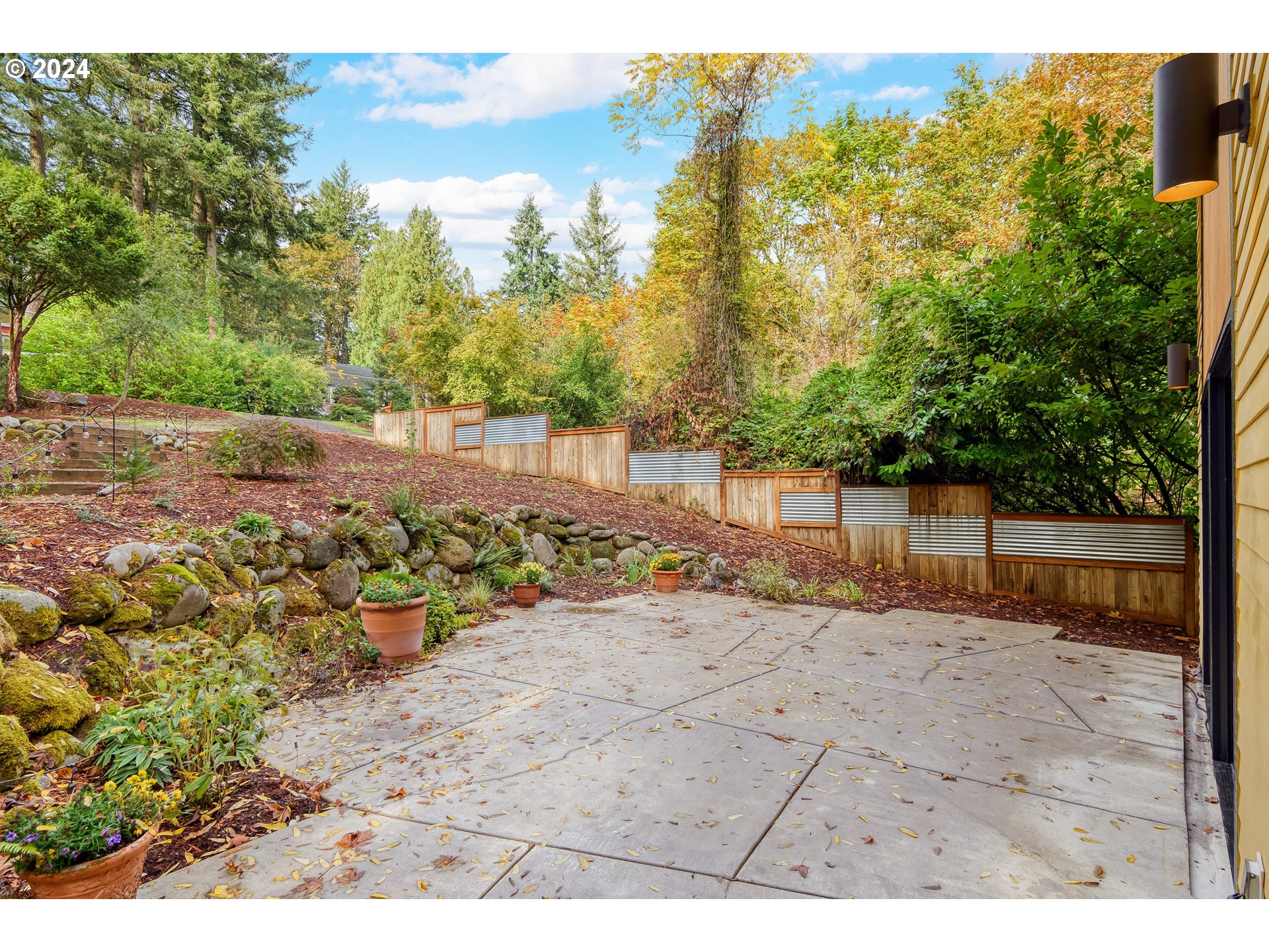 1442 Southwest Taylors Ferry Road Portland, OR 97219 - Photo 4 of 43 Gallery Image 4