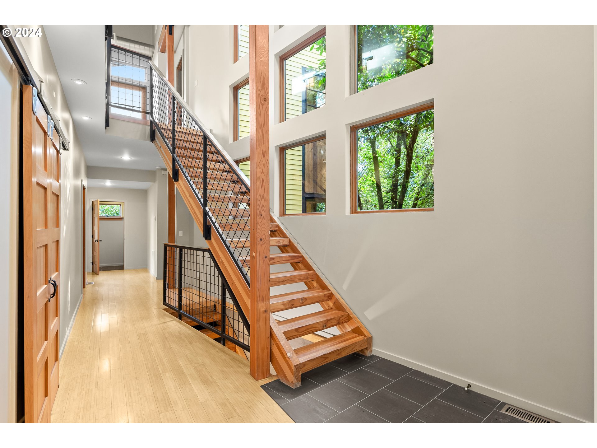 1442 Southwest Taylors Ferry Road Portland, OR 97219 - Photo 5 of 43 Gallery Image 5
