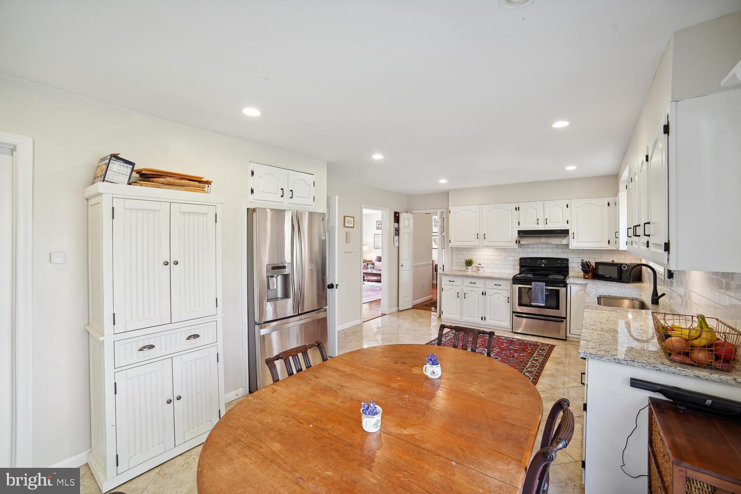 1915 Longmead Road Silver Spring, MD 20906 - Photo 12 of 52 Eat-in area directly off kitchen