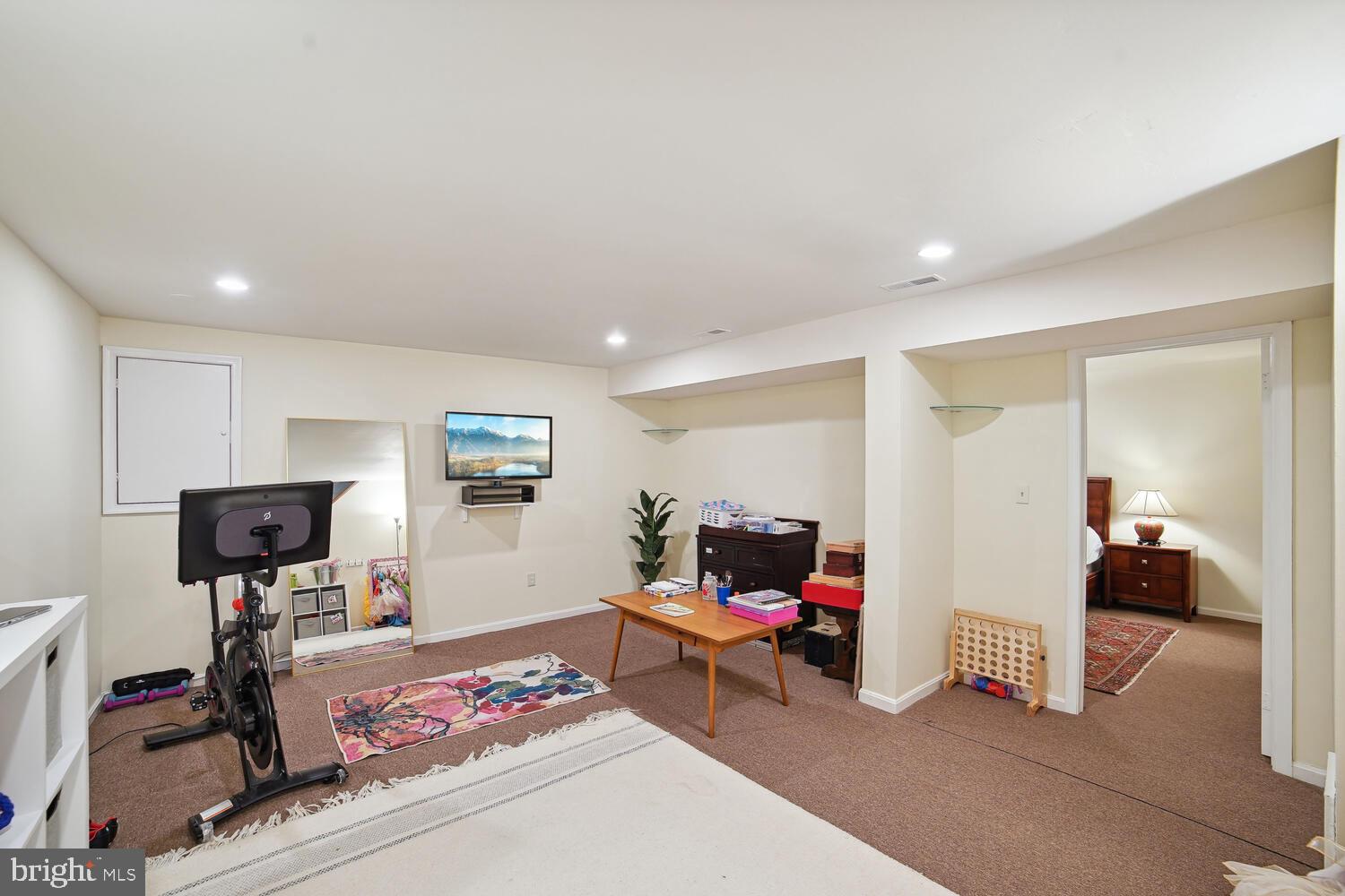 1915 Longmead Road Silver Spring, MD 20906 - Photo 35 of 52 This space is very versatile!