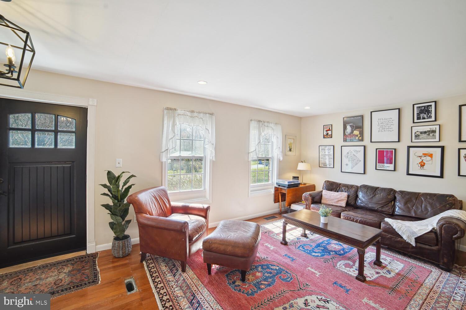 1915 Longmead Road Silver Spring, MD 20906 - Photo 5 of 52 Inviting living room with lots of light