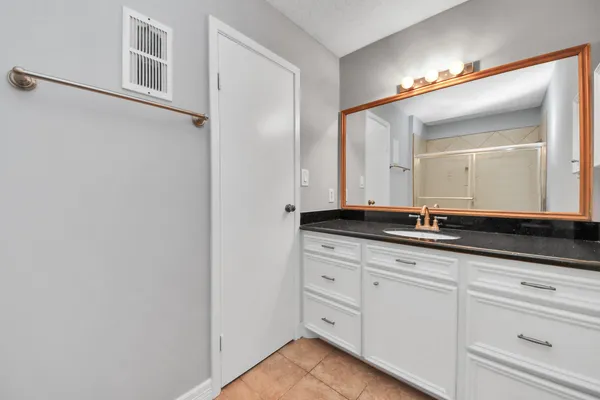 $145,000 | 6601 Sands Point Drive, Unit 30, Houston, TX 77074