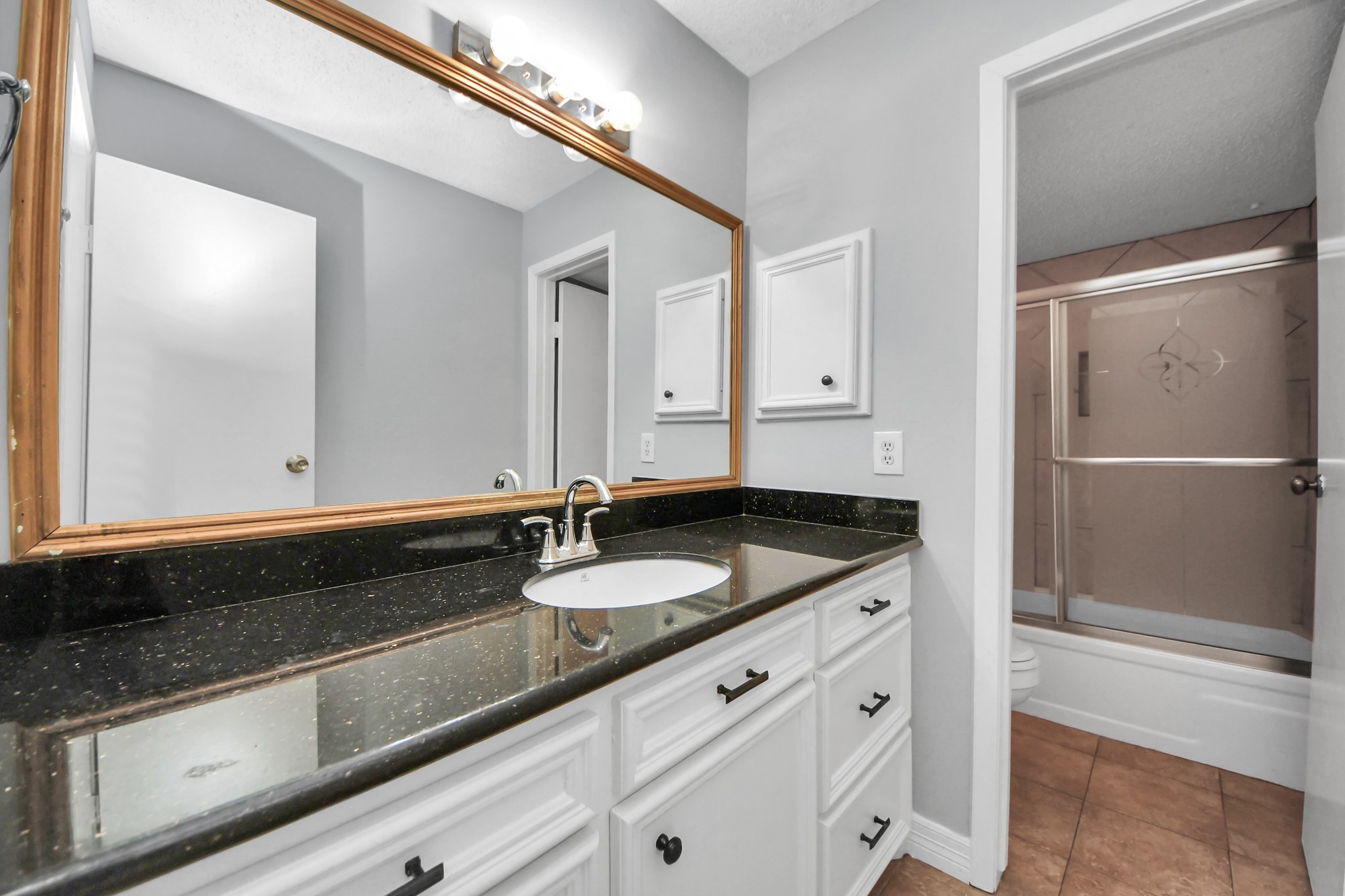 6601 Sands Point Drive, Unit 30 Houston, TX 77074 - Photo 19 of 29