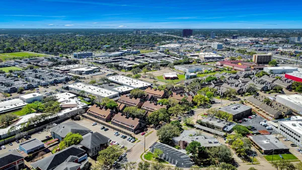 $145,000 | 6601 Sands Point Drive, Unit 30, Houston, TX 77074