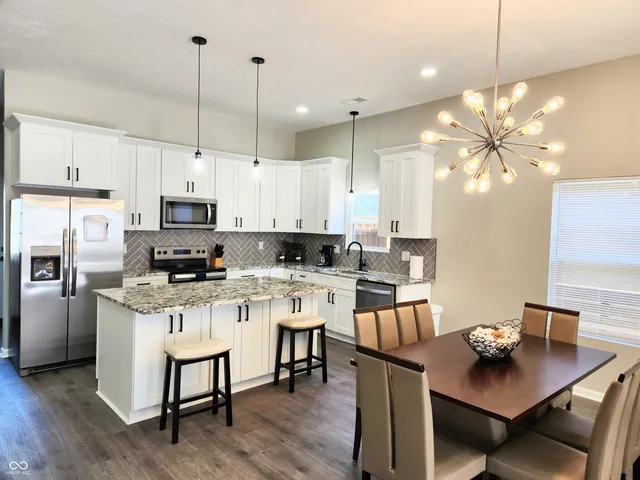 $2,500 | 2118 Pleasant Street, Indianapolis, IN 46203