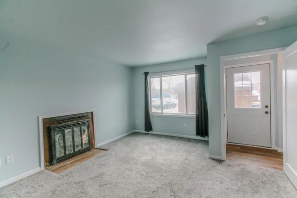 $163,000 | 535 4th Avenue Northwest, West Fargo, ND 58078