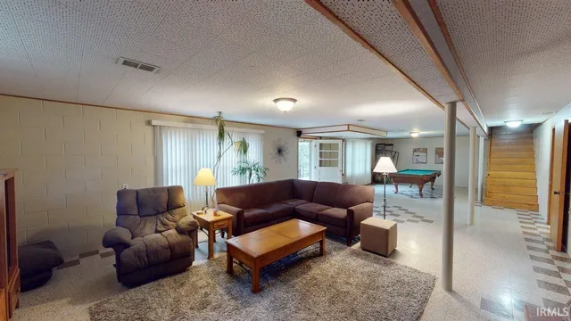 $379,700 | 1437 Highway 56, Jasper, IN 47546