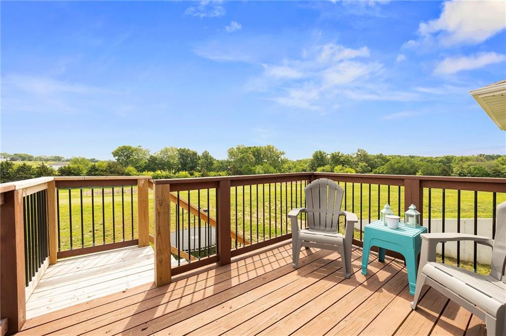 305 Southwest 11th Road Warrensburg, MO 64093 - Photo 45 of 64