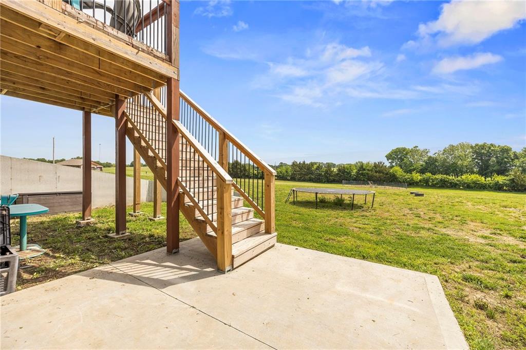 305 Southwest 11th Road Warrensburg, MO 64093 - Photo 47 of 64