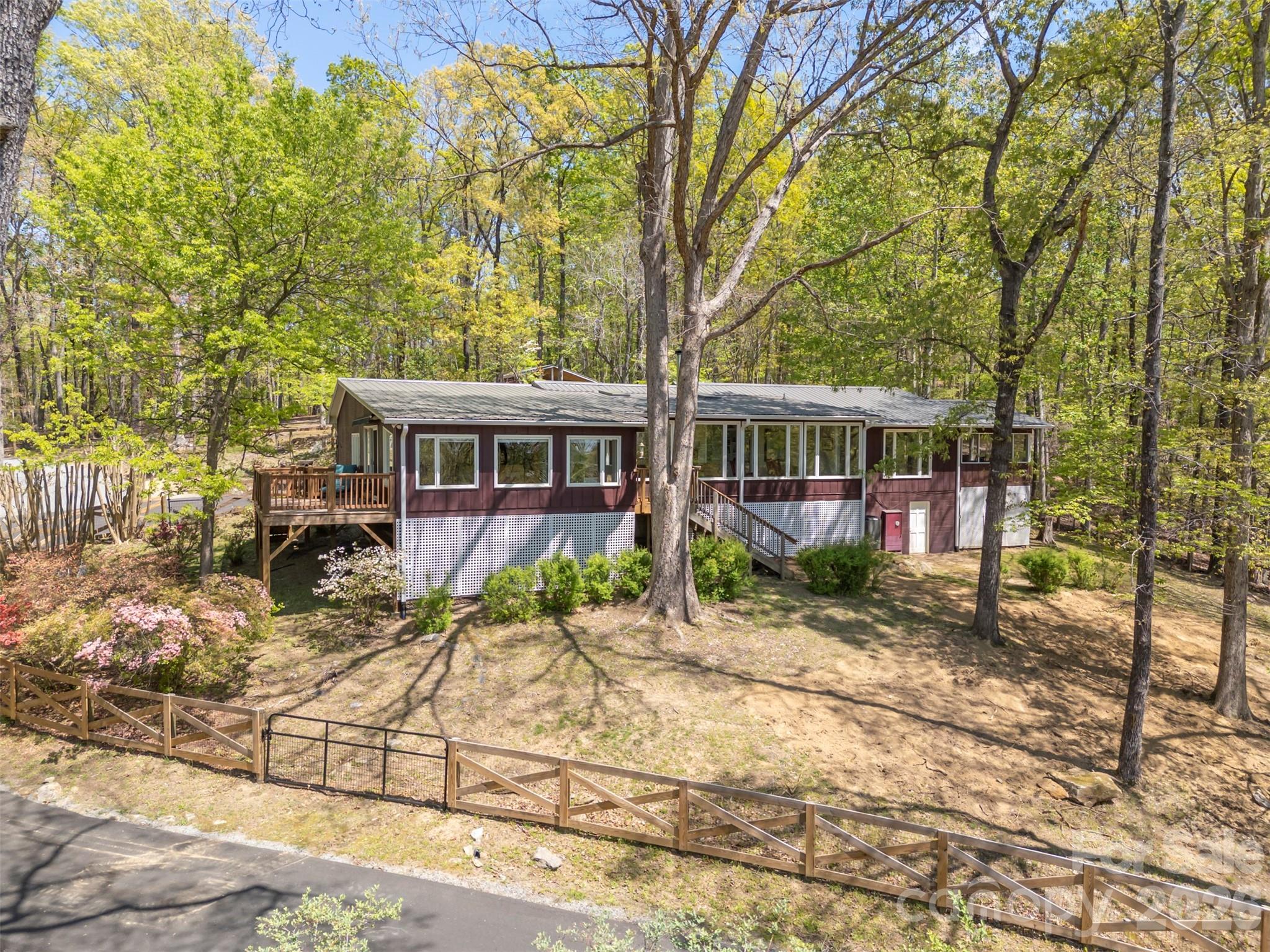 2825 River Road Columbus, NC 28722 - Photo 3 of 47