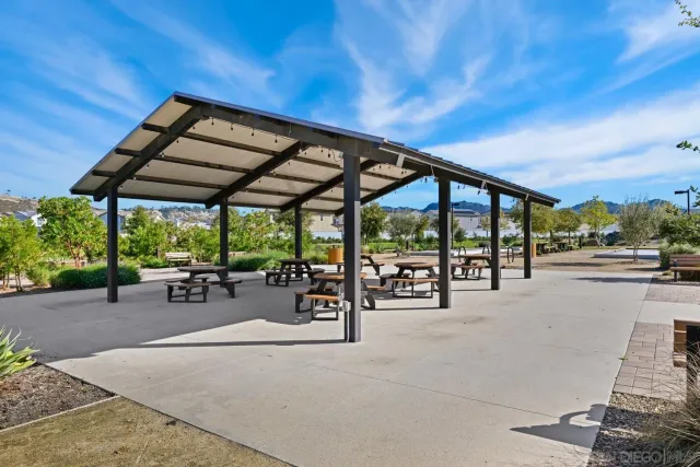 $975,000 | 13410 Pasture Ct Valley Center, Valley Center, CA 92082