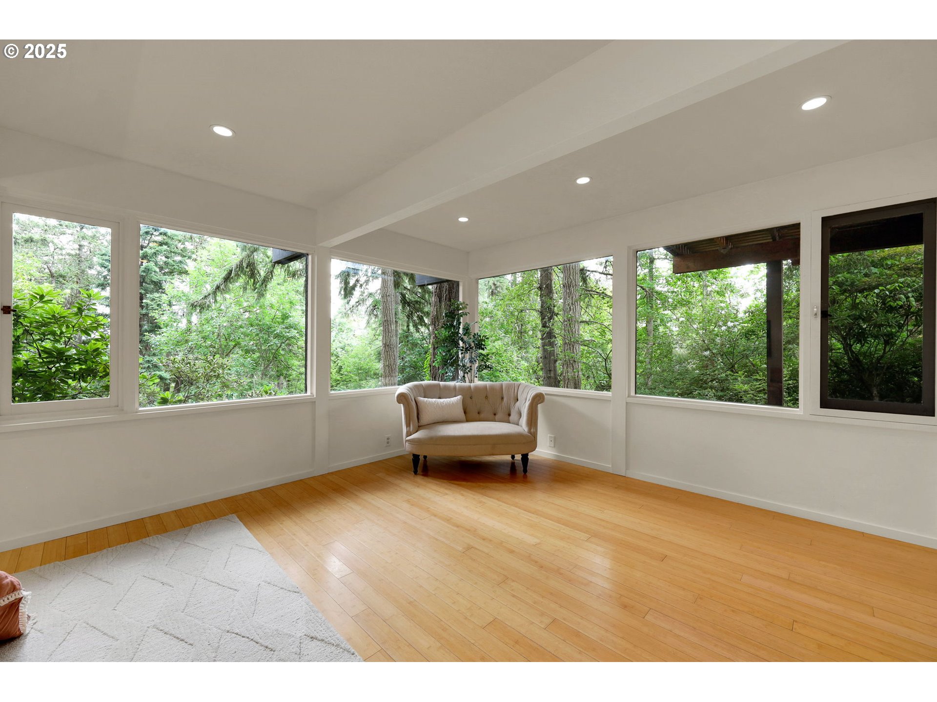 450 Horizon Road Eugene, OR 97405 - Photo 37 of 42