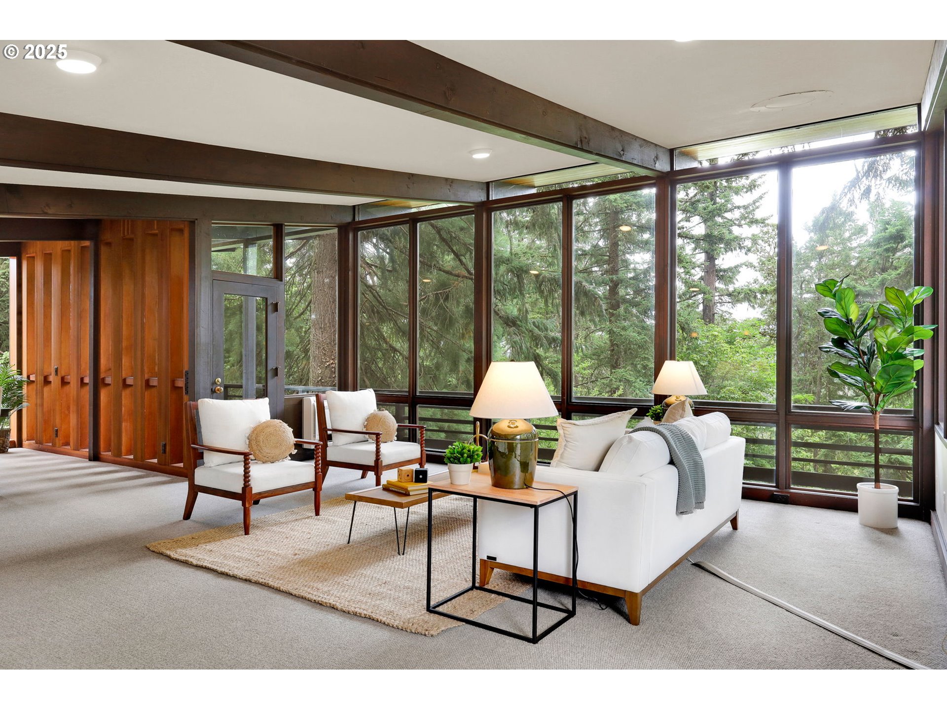 450 Horizon Road Eugene, OR 97405 - Photo 6 of 42