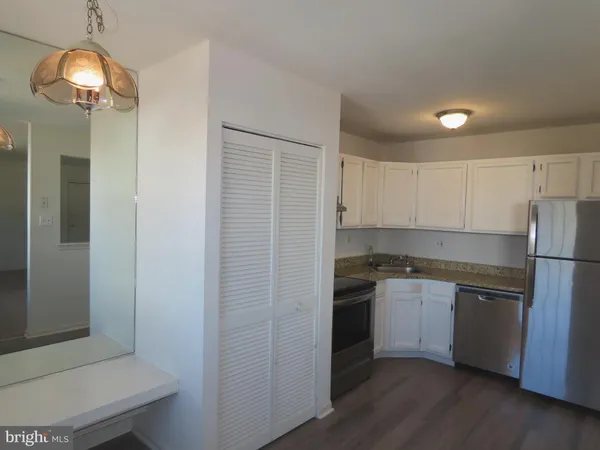 $1,750 | 403 South Main Street, Unit G204, Doylestown, PA 18901
