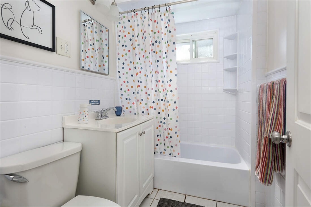 5 Benton Road, Unit 2 Medford, MA 02155 - Photo 11 of 19