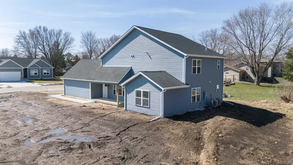 $589,000 | 56-58 East Ash, Milton, WI 53563