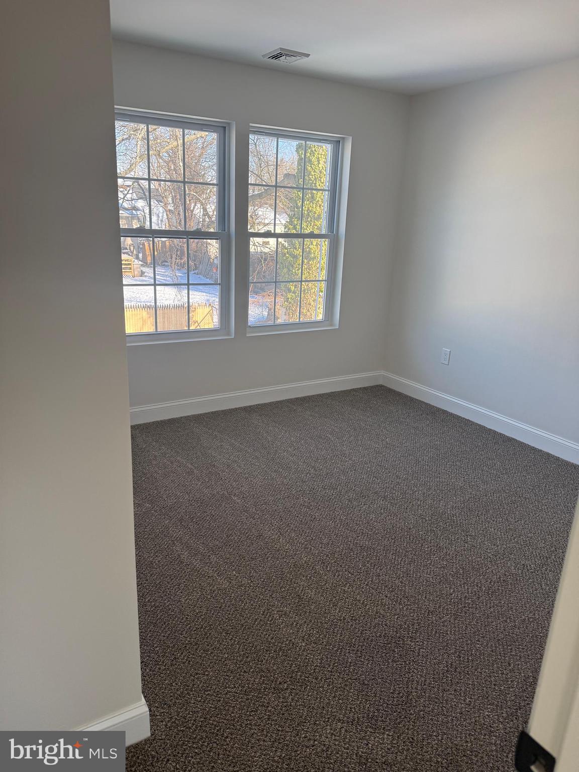 535 Princess Avenue Croydon, PA 19021 - Photo 8 of 14 an empty room with a window