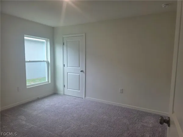 $2,200 | 878 Friendship Circle, LaBelle, FL 33935